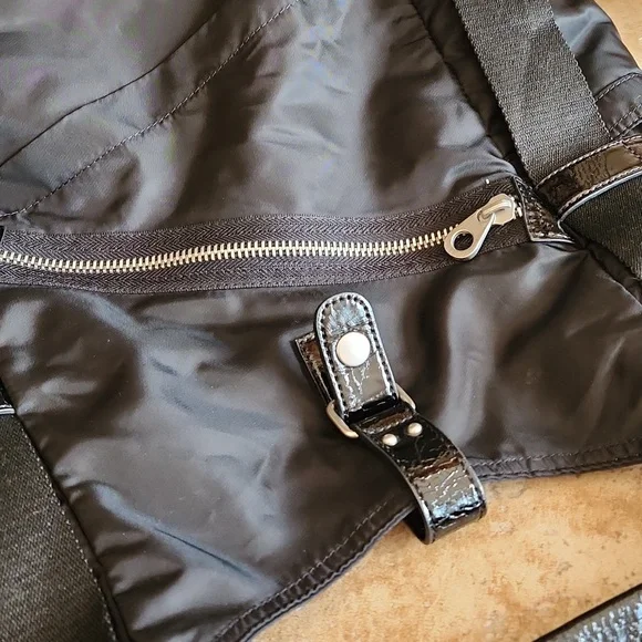 Co-Lab Black Tote Shoulder Bag with Sleek Design - Picture 11 of 11